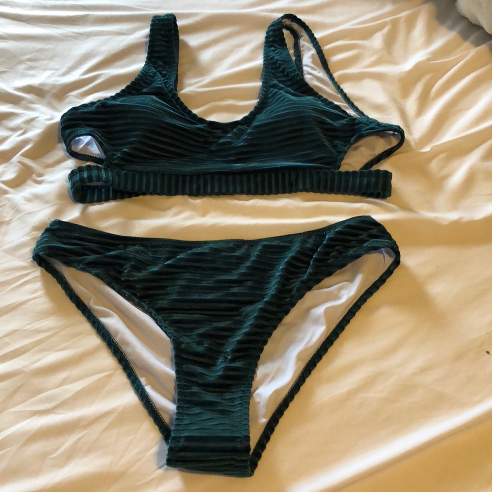 Swimsuit top and bottom